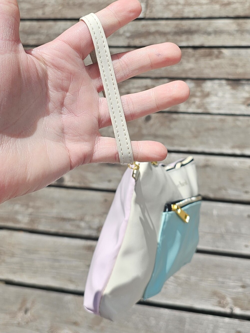 🔥JAPANESE EXCLUSIVE🔥 Banner Barrett Clutch-Style Bi-Color Pouch - Picture 8 of 13